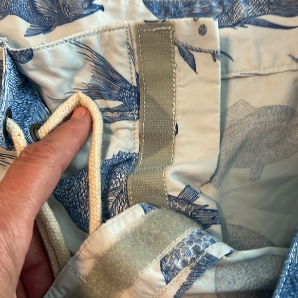 Country Road Blue and White Board Shorts with Nautical Fish Print, Size Large - Picture 3 of 6